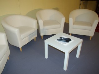 Fauteuil blanc écru dos bas