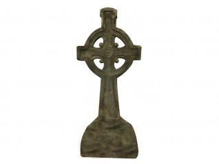 Croix celtique pierre en location pour décor à thème celtique sur Paris, Saint Malo