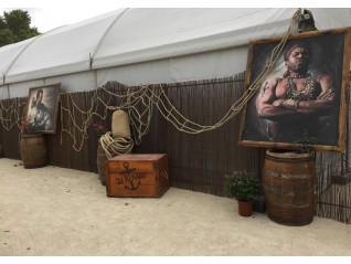 Tableau pour décor à thème pirates flibustier livraison sur Vannes, La Baule, St Nazaire.