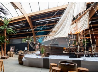 Loc bateau corsaire pour réalisation décor pirate livraison sur St Malo, Dinan, Lyon