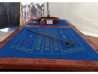 Table casino roulette française, mobilier utile pour jeux d'entreprise casino, Las Vegas, Saint-Brieuc Lamballe