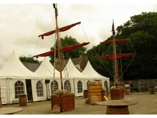 Caisse bois, déco événement pirate, corsaire, pour soirée à thème, Nantes Angers