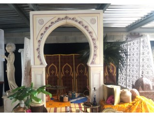 Porte de medina, matériel décoratif pour événement oriental, Aladdin, Saint-Malo Dinard