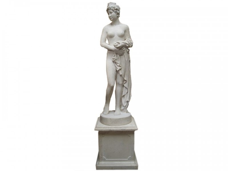 Statue antique "Vénus à la pomme" sur colonne décor antique en loc pour événement, livraison partout en France, Lille, Chartres